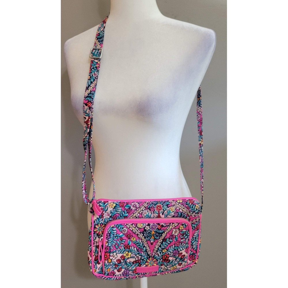 Vera Bradley RFID Quilted Crossbody Pink